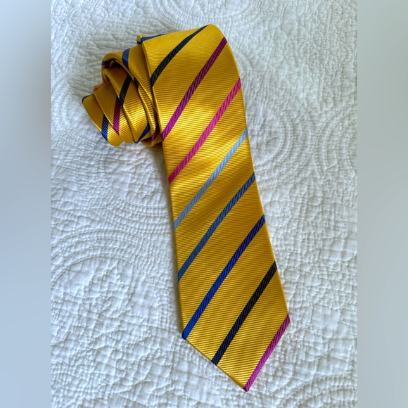Haines & Bonner of London Other - Haines & Bonner of London Tie 🦋